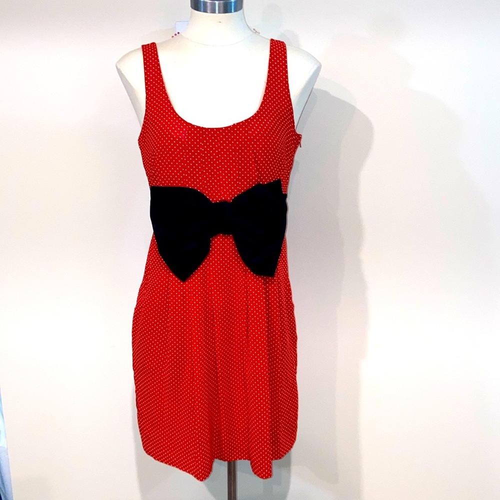 NWT Women’s H&M Red Pleated Polka Dot Dress ~ Size 8